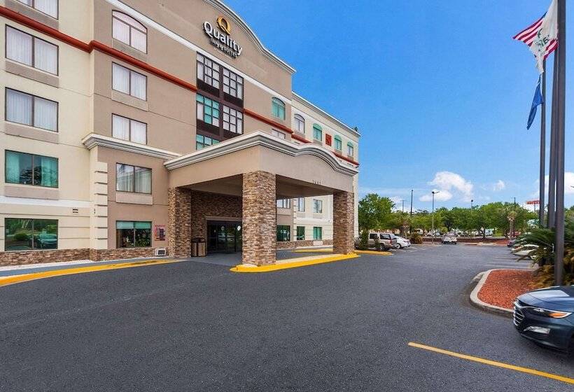 هتل Quality Inn & Suites