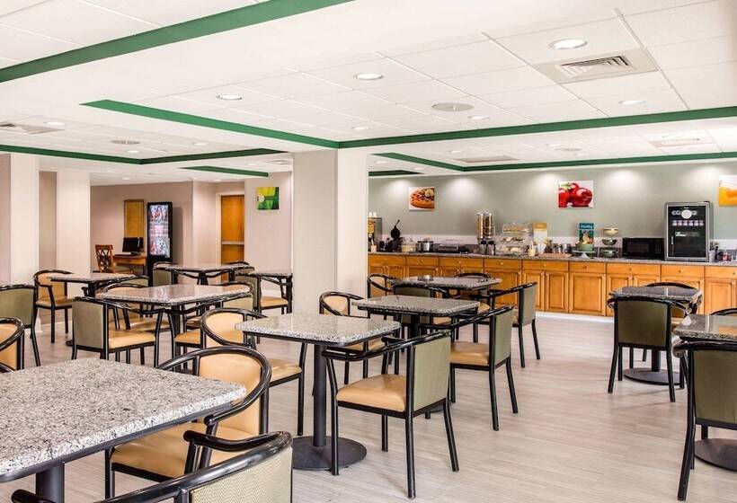 هتل Quality Inn & Suites