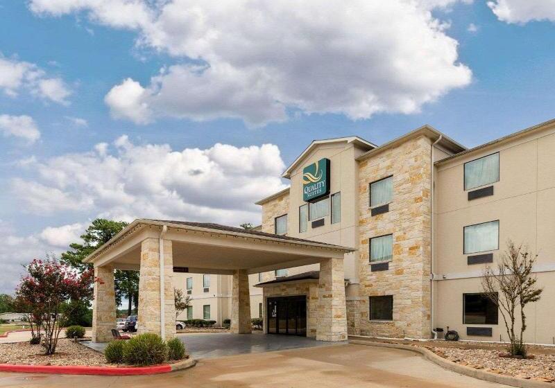 호텔 Quality Suites