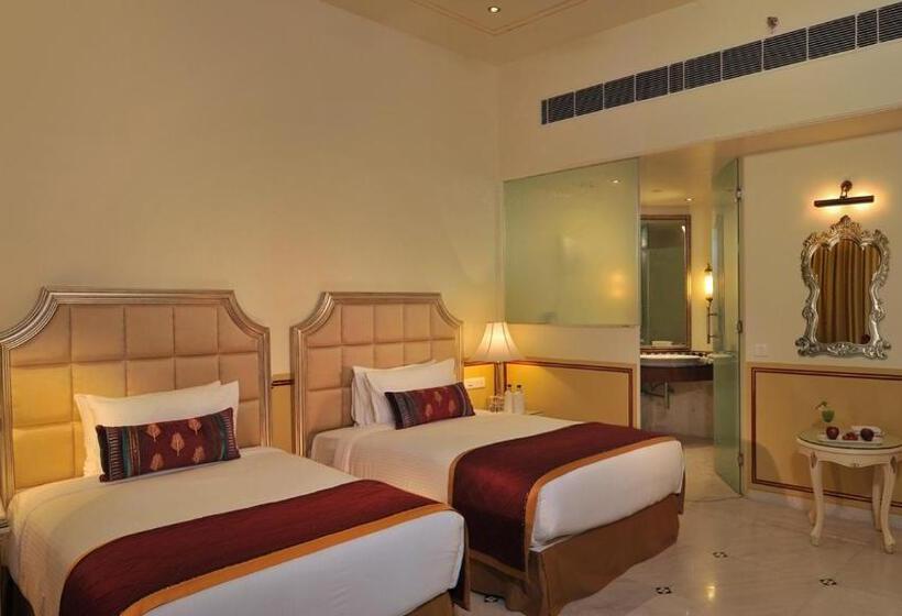 Fotos del hotel Rajasthali Resort And Spa:  54