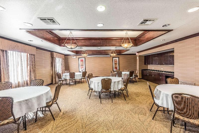 בית מלון כפרי Red Lion Inn & Suites Mineral Wells