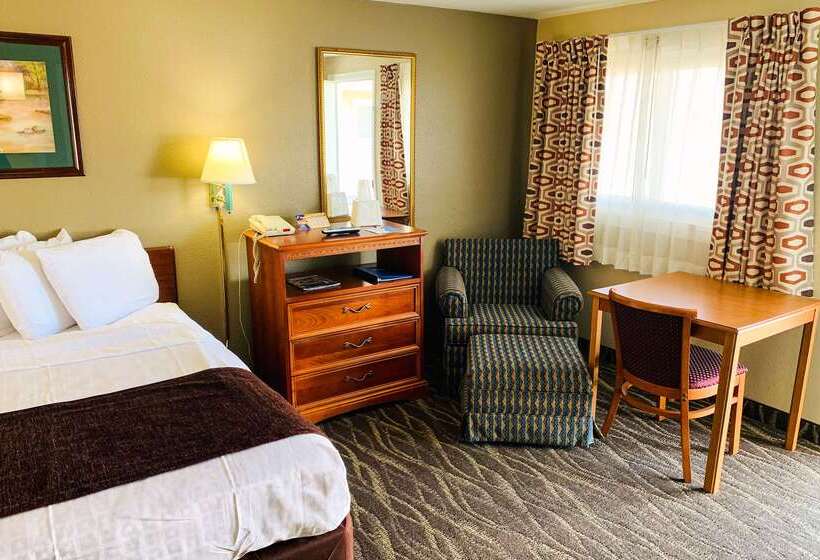 בית מלון כפרי Rodeway Inn & Suites Sheridan
