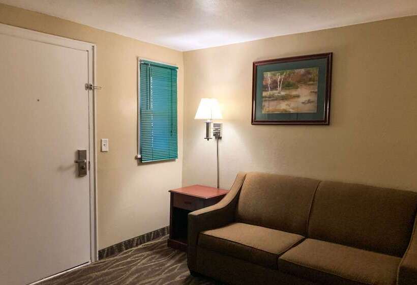בית מלון כפרי Rodeway Inn & Suites Sheridan