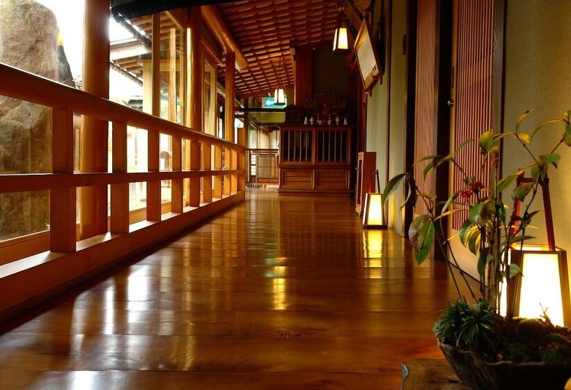 Fotos del hotel Hanaougi Bettei Iiyama:  10