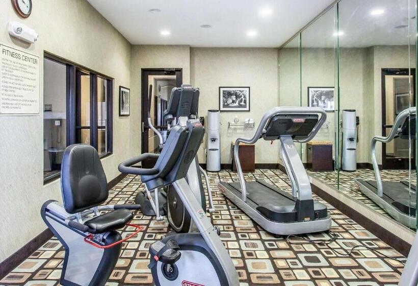 هتل Sleep Inn & Suites West Medical Center