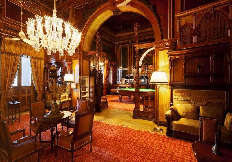 בית מלון כפרי Taj Falaknuma Palace