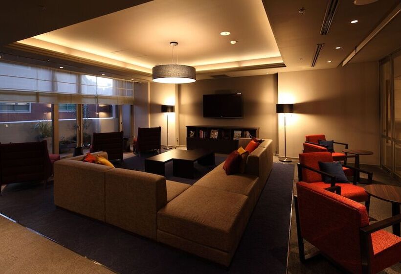 בית מלון כפרי Tokyu Stay Yotsuya Shinjuku