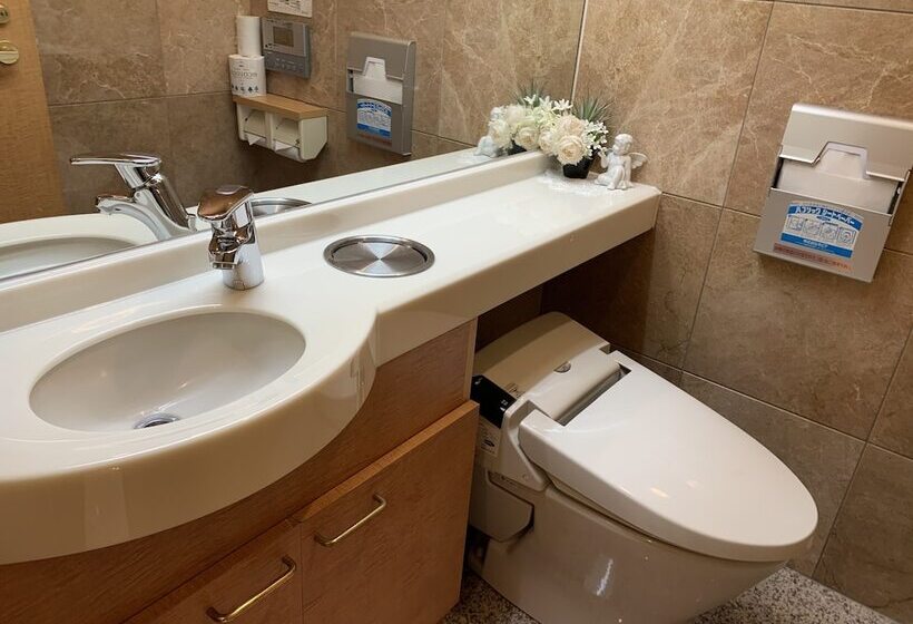 هتل Toyoko Inn Mito-eki Minami-guchi