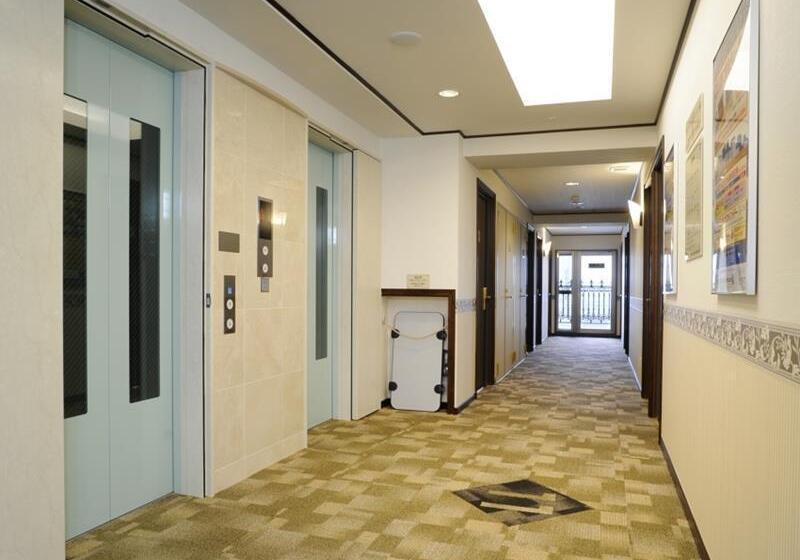 酒店 Toyoko Inn Naha Omoromachi Ekimae