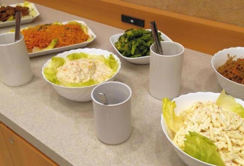 هتل Toyoko Inn Okayama-eki Nishiguchi Hiroba