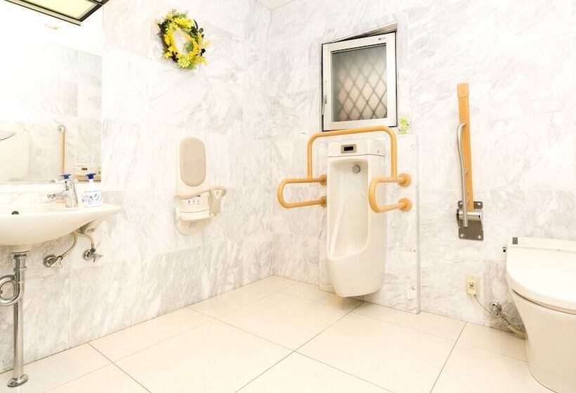 Fotos del hotel Toyoko Inn Tokyo Asakusa Kuramae Kaminarimon:  2