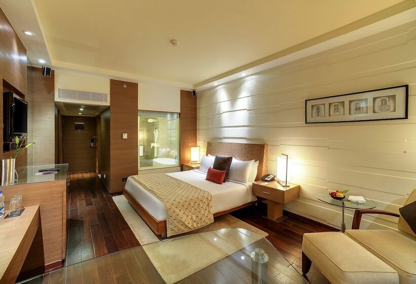 ホテル Vivanta By Taj  Panaji