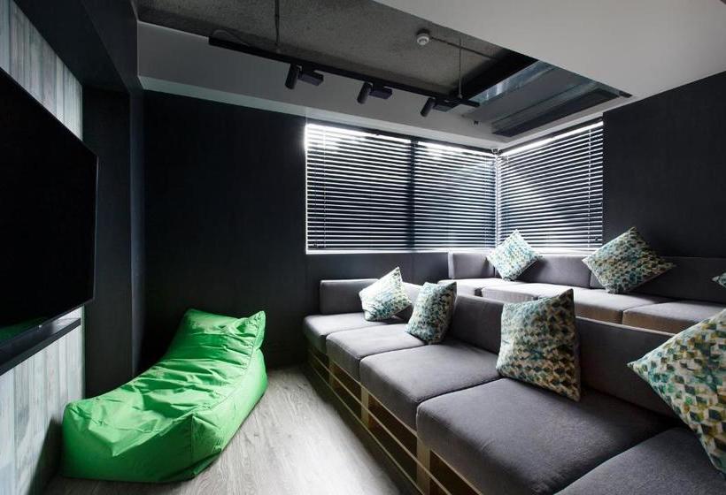Mojo Nomad Aberdeen By Ovolo