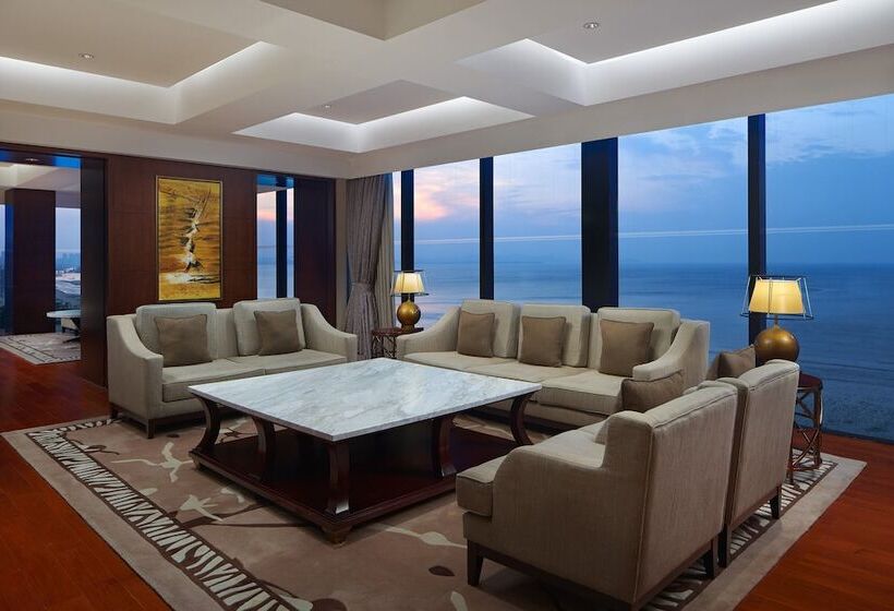 Sheraton Yantai Golden Beach Resort