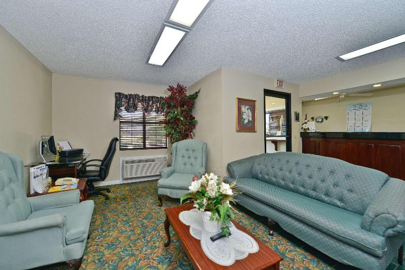 هتل Americas Best Value Inn Hazlehurst