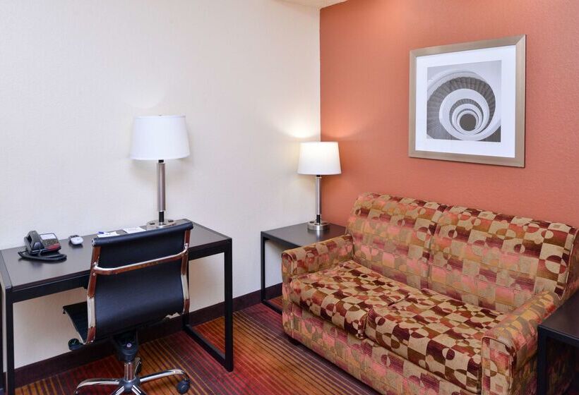 هتل Red Roof Inn & Suites Clinton, Ms