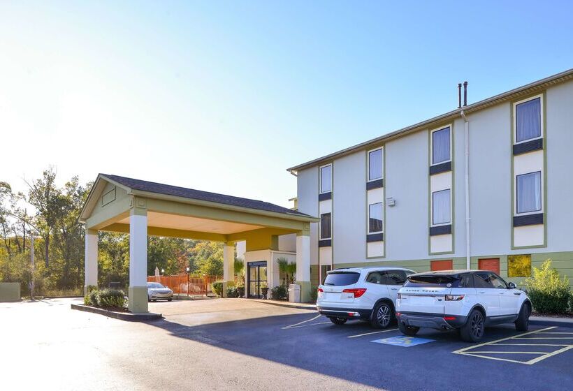 هتل Red Roof Inn & Suites Clinton, Ms