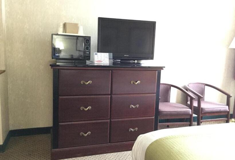 בית מלון כפרי Americas Best Value Inn And Suites Saint Charles