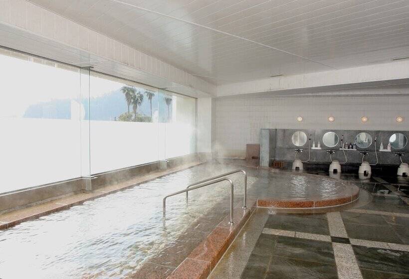 هتل Atami Seaside Spa & Resort