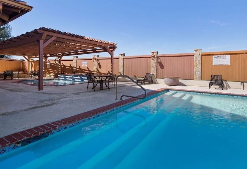 Отель Best Western Dinosaur Valley Inn & Suites