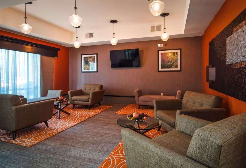 Отель Best Western Magnolia Inn And Suites