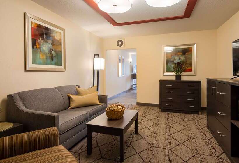 ホテル Best Western Nittany Inn Milroy