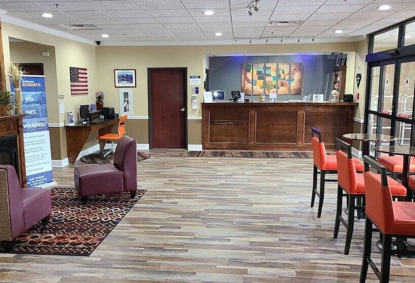 فندق Best Western Opp Inn