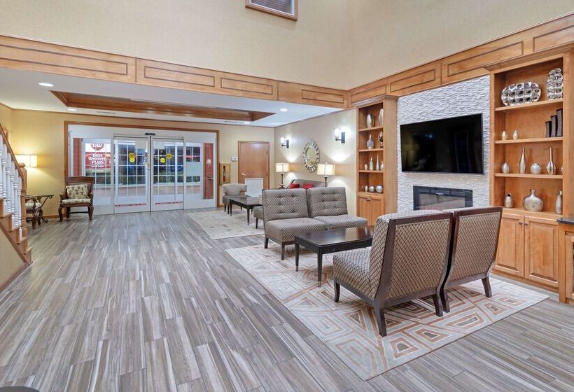 호텔 Best Western Plus Bradbury Inn And Suites