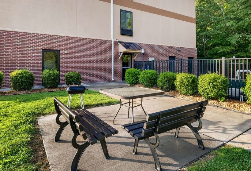 هتل Best Western Plus Hopewell Fort Lee