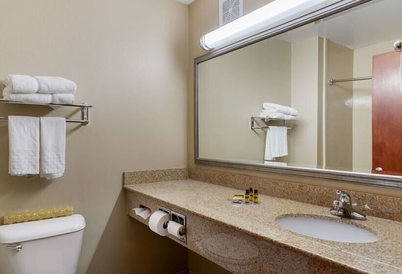 هتل Best Western Plus Hopewell Fort Lee