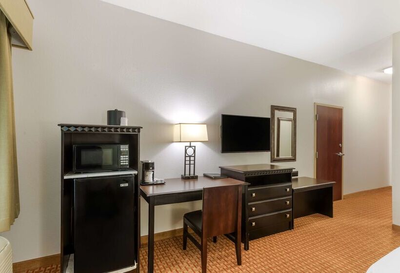 هتل Best Western Plus Hopewell Fort Lee