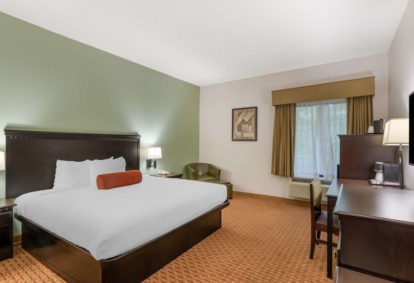 هتل Best Western Plus Hopewell Fort Lee