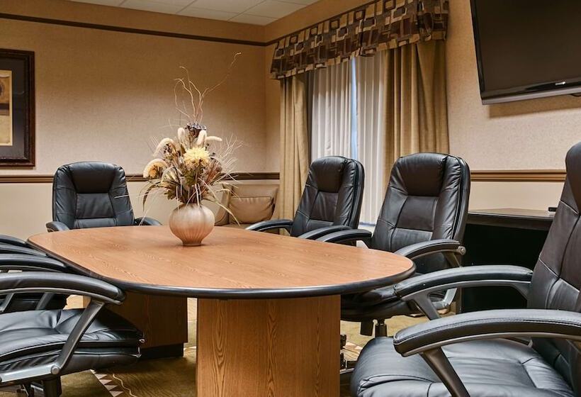 فندق Best Western Plus Montezuma Inn And Suites