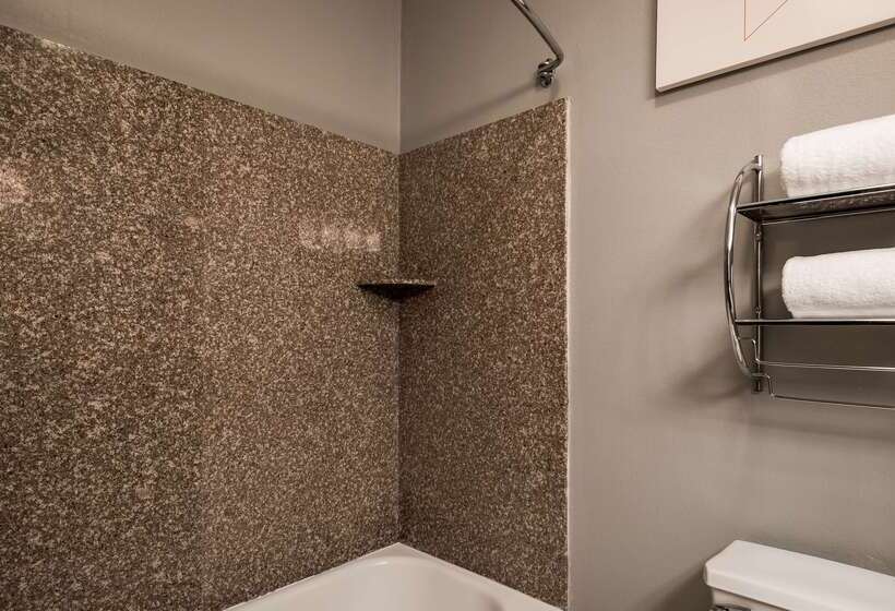 هتل Best Western Plus New Cumberland