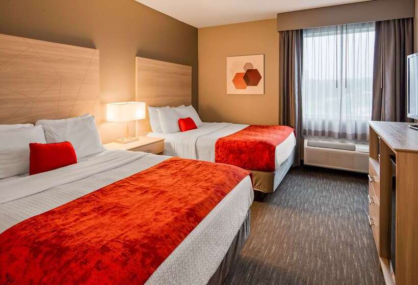 هتل Best Western Plus New Cumberland
