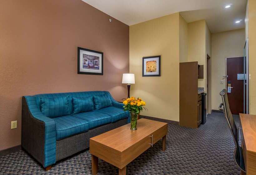 호텔 Best Western Plus Shamrock Inn & Suites