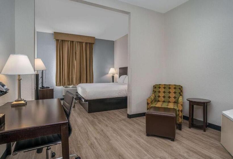 בית מלון כפרי Best Western Plus Silver Creek Inn