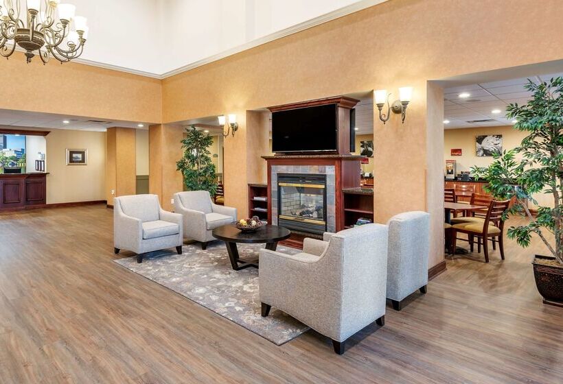 בית מלון כפרי Best Western Plus Victor Inn & Suites