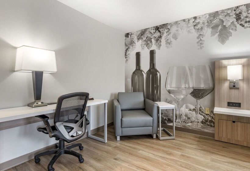 酒店 Best Western Plus Vineyard Inn