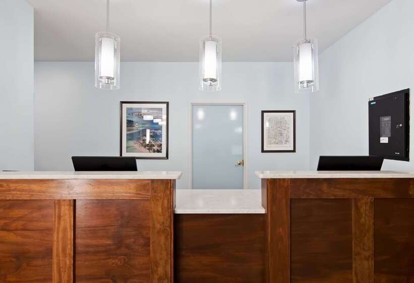 هتل Best Western Port Huron Blue Water Bridge