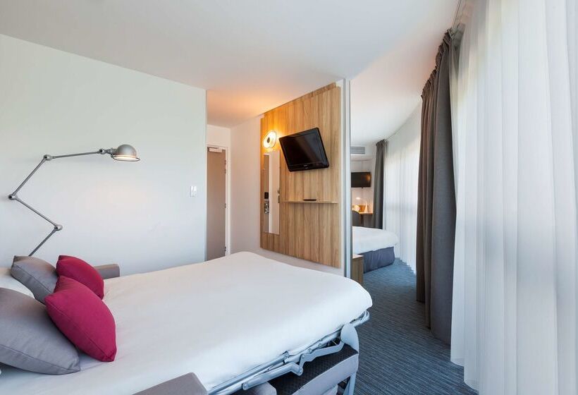 בית מלון כפרי Campanile Metz Nord  Talange