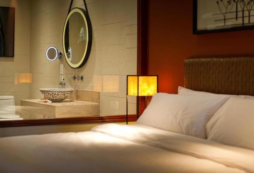 호텔 Phuket Panwa Beachfront Resort
