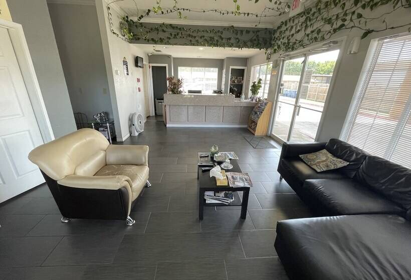 호텔 Gun Barrel Executive Inn