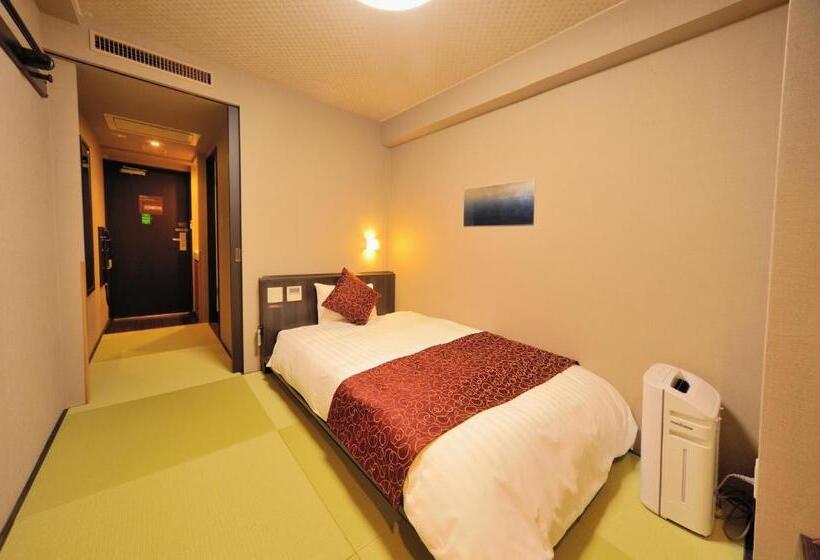 فندق Tennen Onsen Taho No Yu Dormy Inn Niigata