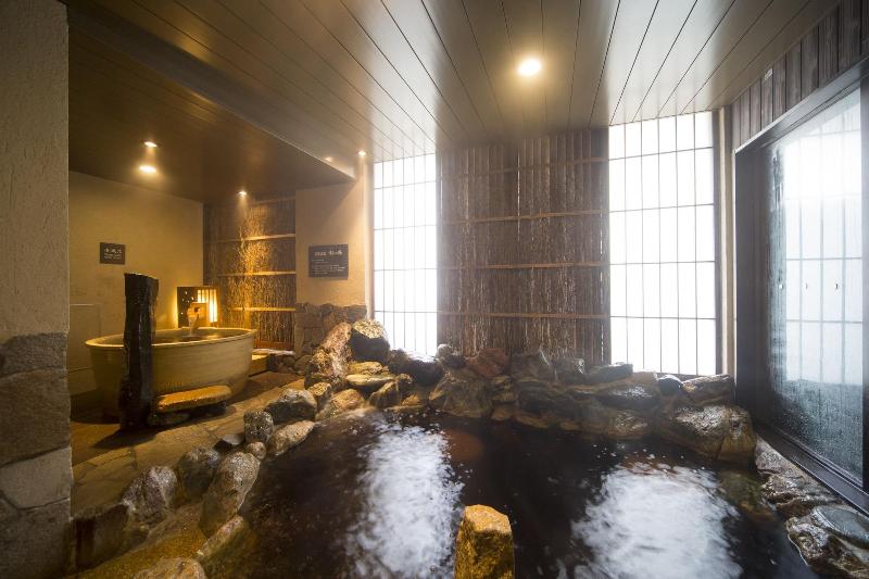 هتل Dormy Inn Toyama Natural Hot Spring