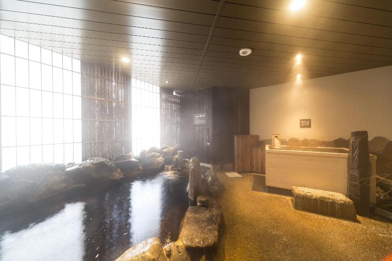 هتل Dormy Inn Toyama Natural Hot Spring