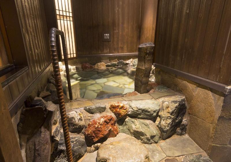 هتل Dormy Inn Toyama Natural Hot Spring