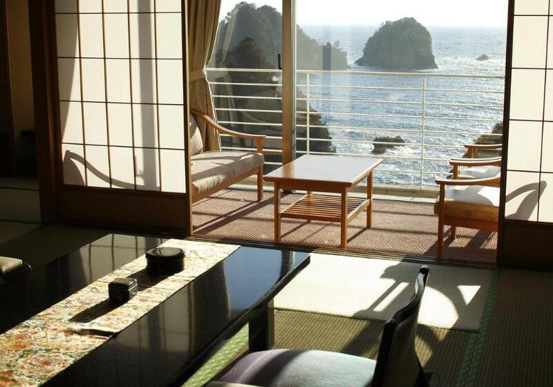 ホテル Dogashima New Ginsui