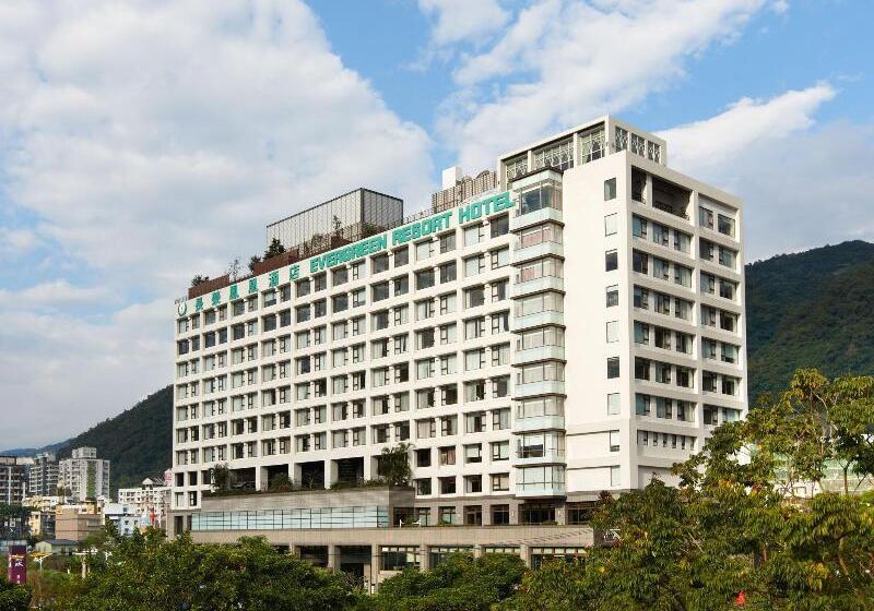 Evergreen Resort Hotel   Jiaosi