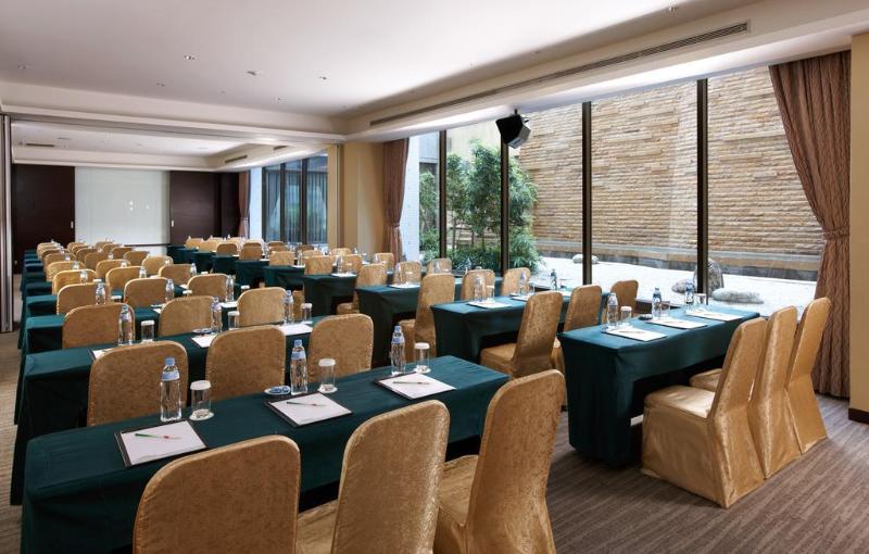 Evergreen Resort Hotel   Jiaosi